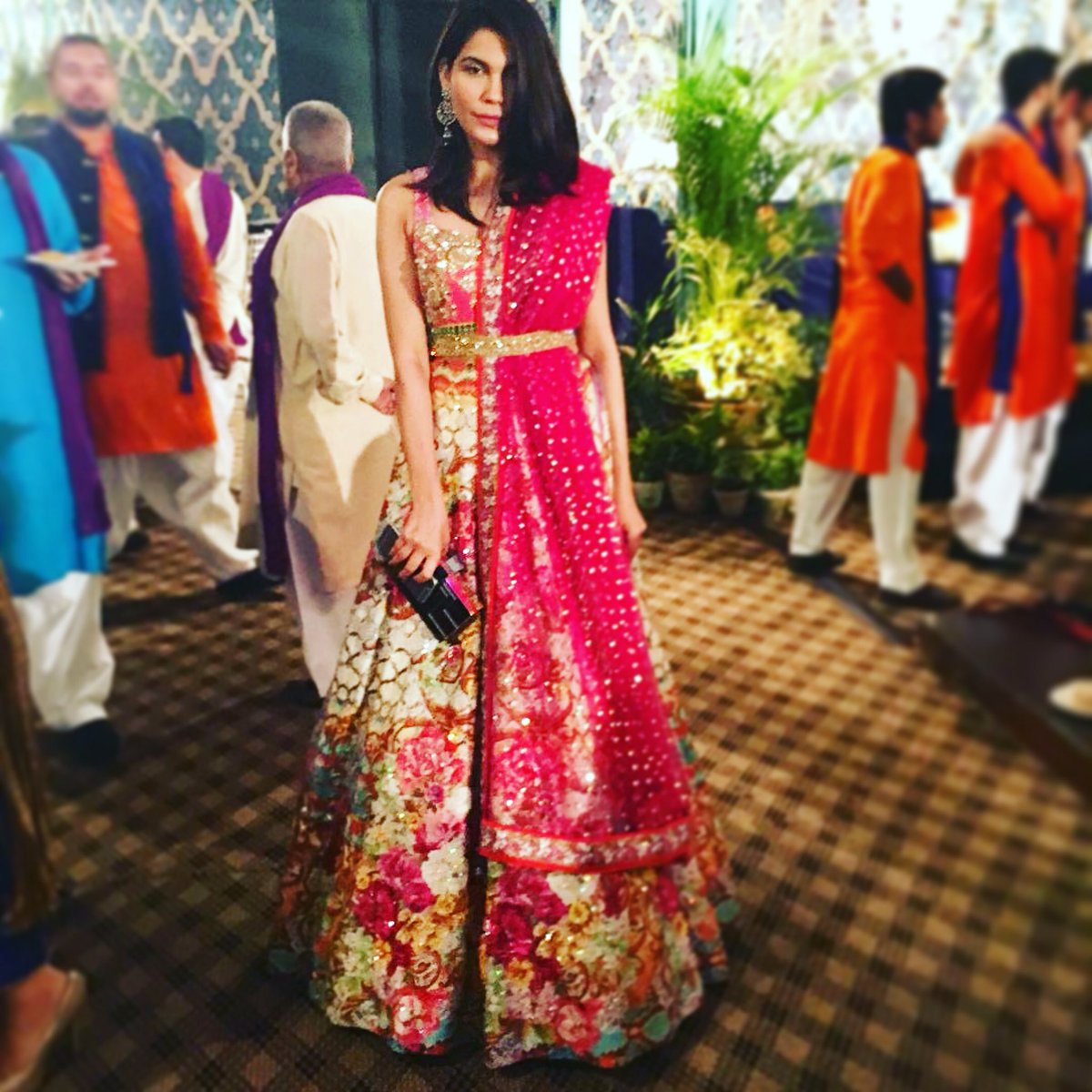 nomi ansari lehenga