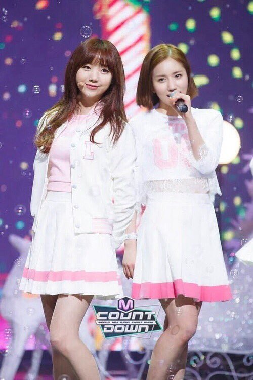 LOVELYZRP's tweet photo. #pictKei with jin https://t.co/TJqgtjNAj2