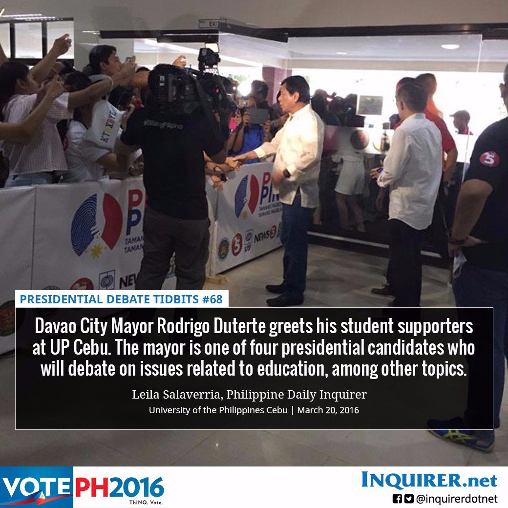 Mayor #Duterte greets his student supporters #PiliPinasDebates2016 | <a href="/Team_Inquirer/">Inquirer Reporters</a> #VotePH2016