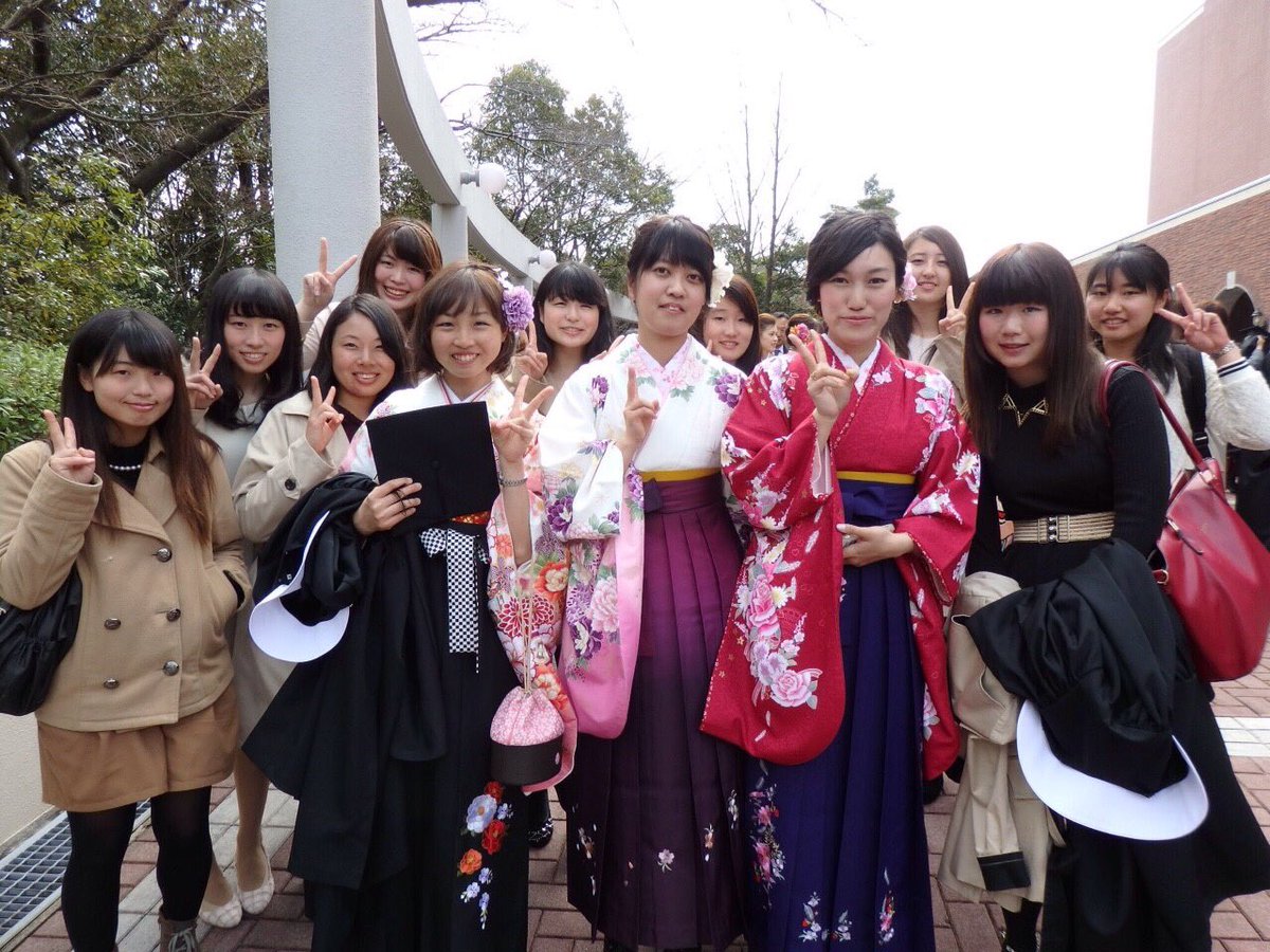 O Xrhsths 金城pure Sto Twitter 今日は 金城学院大学とひとしコーチの名城大学の卒業式でした ご卒業おめでとうございます 袴姿とてもお似合いでした また追いコンでお会いしましょう T Co 6zf0ea6fnz