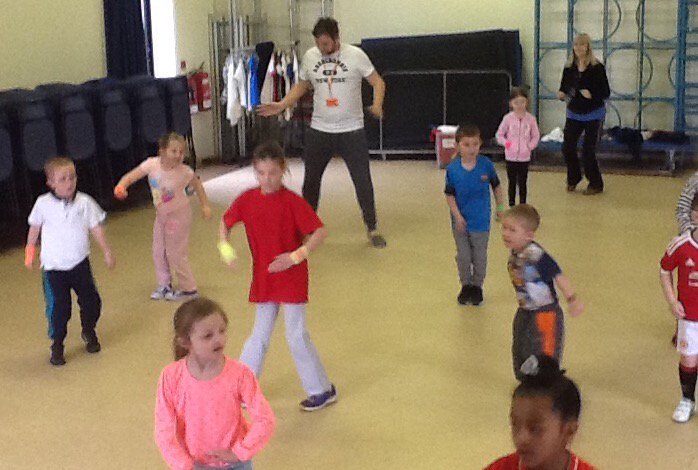OverHallSchool's tweet photo. Class 1 busting some moves with one of our governors #SportRelief #Stilldancing https://t.co/iq0X1sNyKt