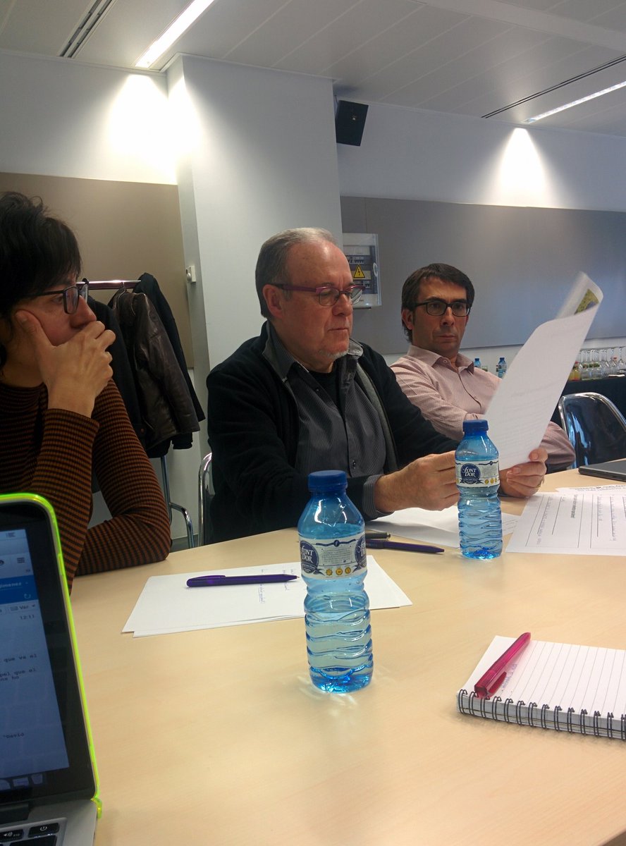 jpieraj's tweet photo. Procés de co-disseny de serveis de salut i social amb el Jesús, un pacient expert @ForumITESSS https://t.co/9pWeGDFdYq