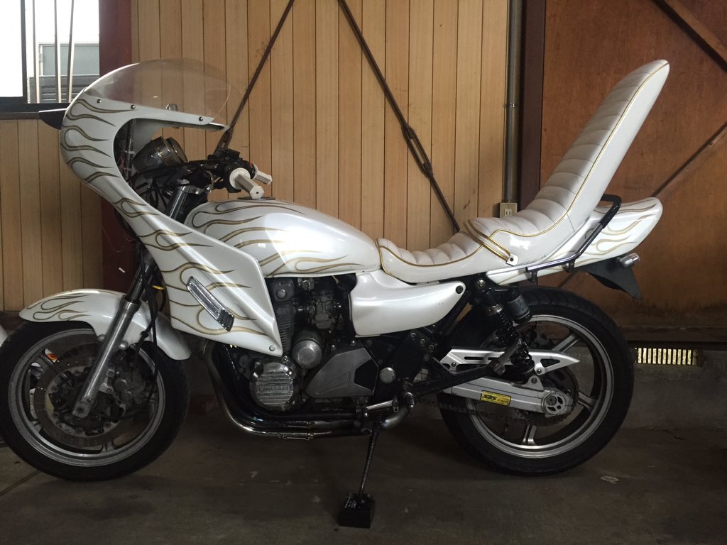 車 バイク 在 Twitter 上 極上ゼファー族車仕様 ロケット 三段 外装ファイヤーパターン オイルクーラー かなり決まった一台です 車検29年3月 即乗り出し可能 不具合なく調子絶好調 現車確認 試乗可能 気になる方はdm下さい 拡散希望