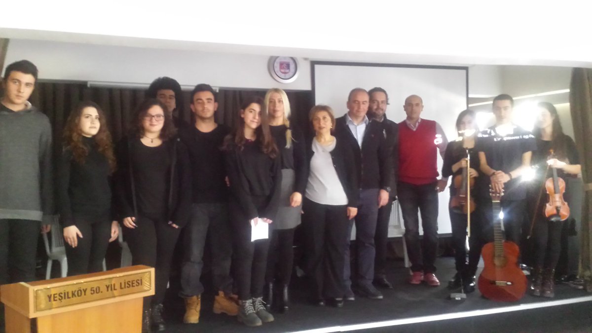 18 Mart Çanakkale Şehitlerini anıyoruz <a href="/hlymsr/">Hülya Mesri</a> <a href="/okultelevizyonu/">OKULTV 50.YılAnadolu</a> <a href="/BakirkoyMEM/">Bakırköy İlçe Millî Eğitim Müdürlüğü</a> @HilalhilaallA