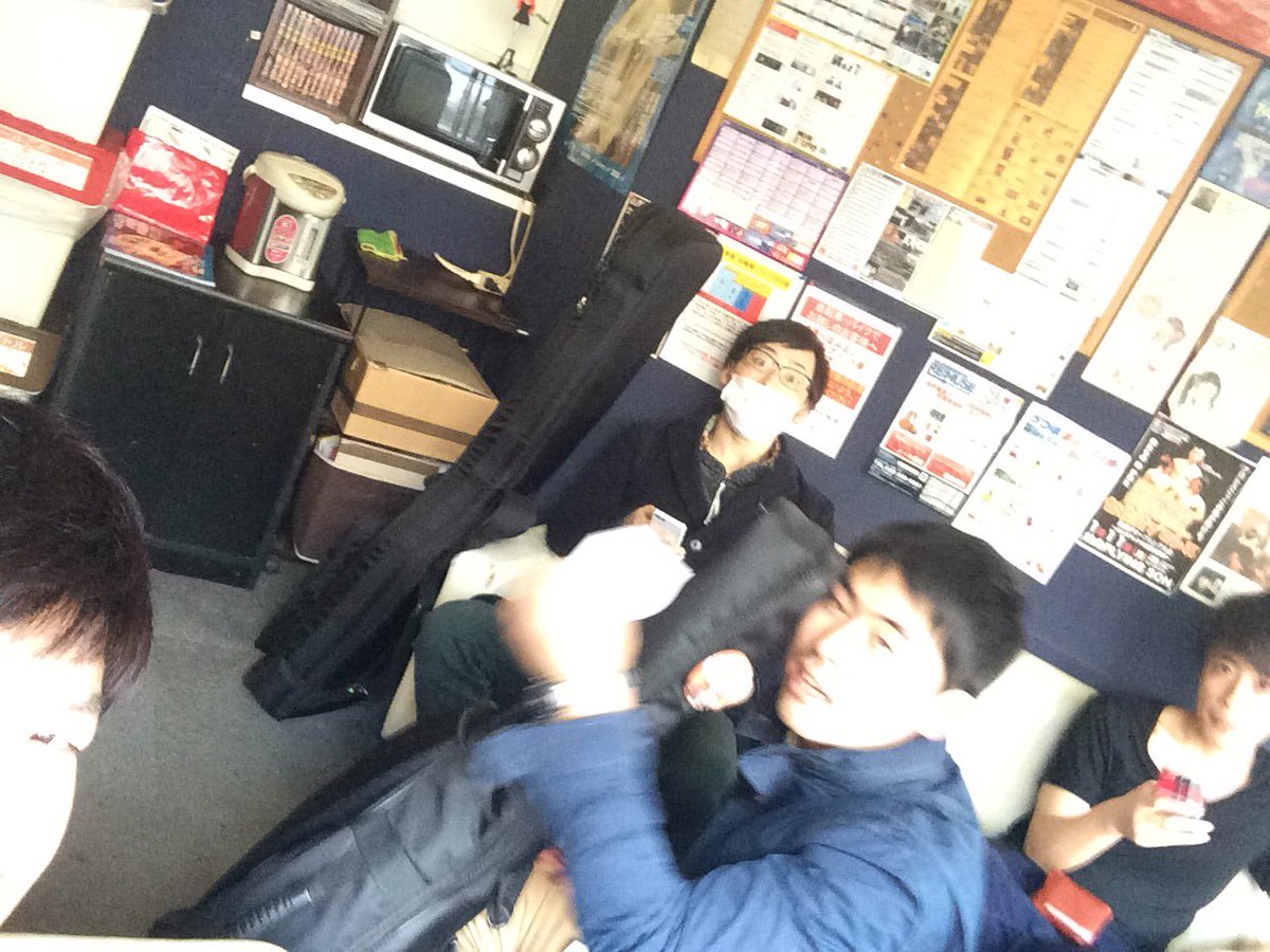 チンパンズ (funky_chimps) Twitter