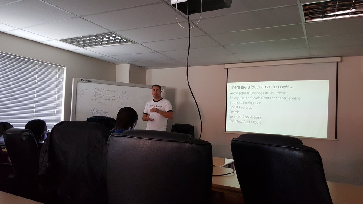 IIMStuff's tweet image. @AlistairPugin facilitating  Datacentrix knowledge sharing on SharePoint 2016 #microsoftsa #datacentrix