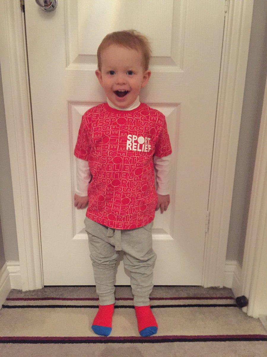 sallymorgie's tweet photo. @GaryBarlow all set for #SportRelief please #singforsal #salsdirtythirty two weeks tomoro https://t.co/Rw556PqQMl