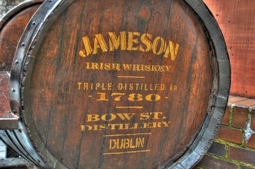 Ембарго tweet media