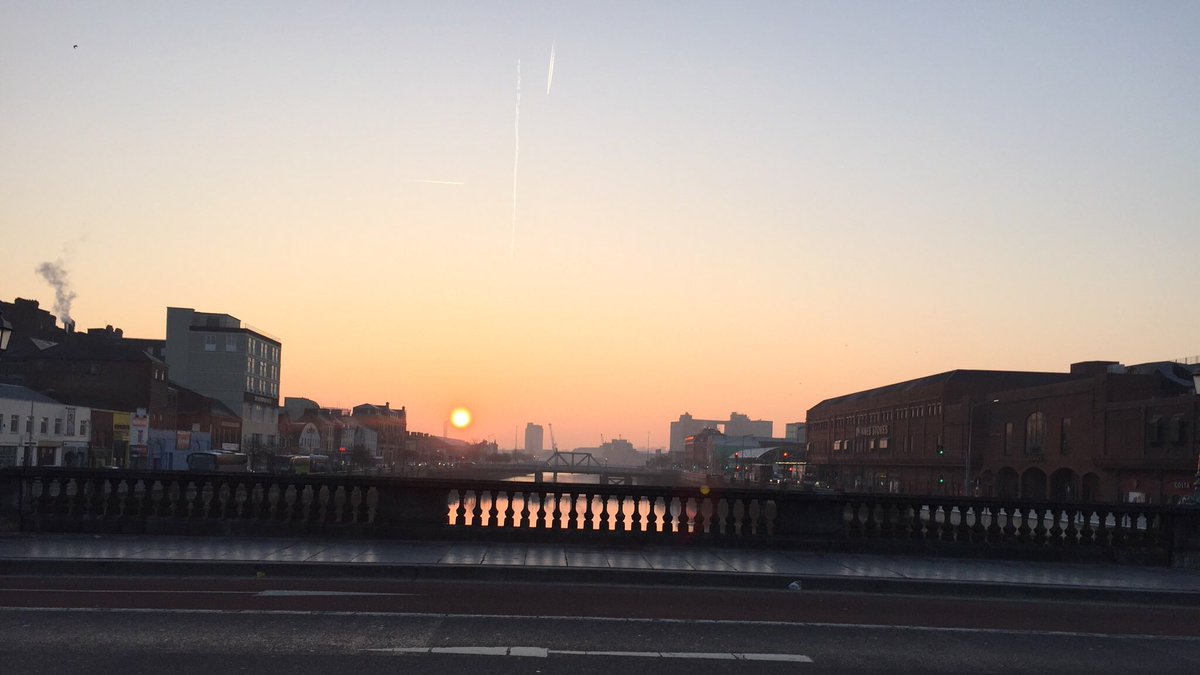What a glorious start to the day open again business as usual after yesterday's festivities #Cork #breakfast