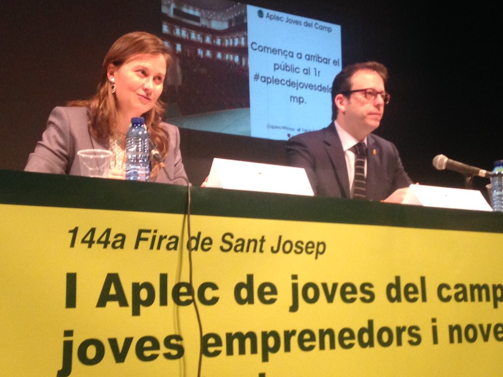 gpujolvalles1's tweet photo. El relleu generacional és el gran repte del sector agroalimentari @MeritxellSerret  #aplecdejovesdelcamp https://t.co/BoSj38aT8T