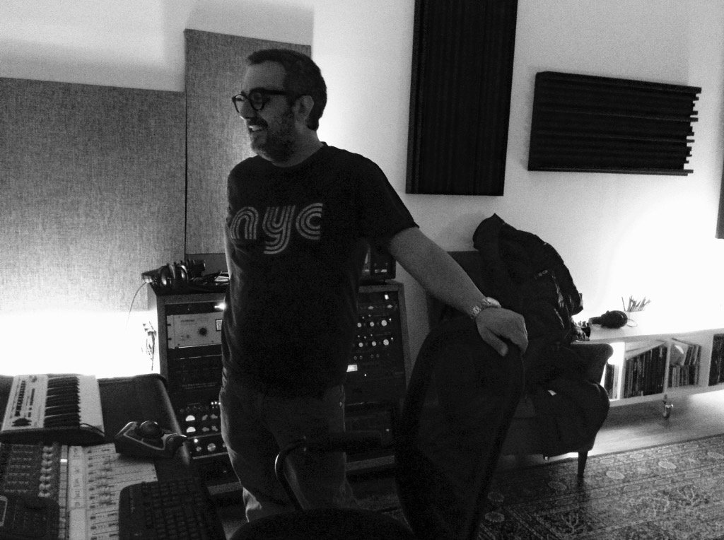 letlovin's tweet photo. Day 1: meet the producer https://t.co/q6foFD2fsU