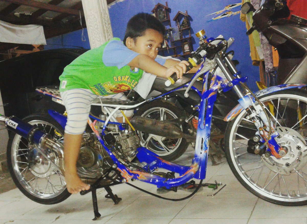 BoySpeedShop's tweet photo. Yg jauh mendekat yg dekat merapat https://t.co/jV08Q35mA9
