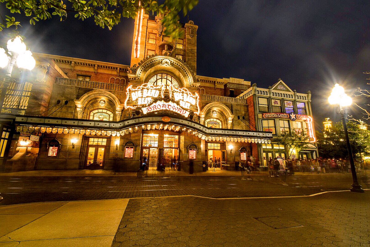 Qcocoqp's tweet photo. 明日で現行のビッグバンドビートは幕閉じですね〜〜
シー15周年イベントが行われると同時にリニューアルして帰ってくるのが楽しみです😊 https://t.co/UH5PoZsjPt