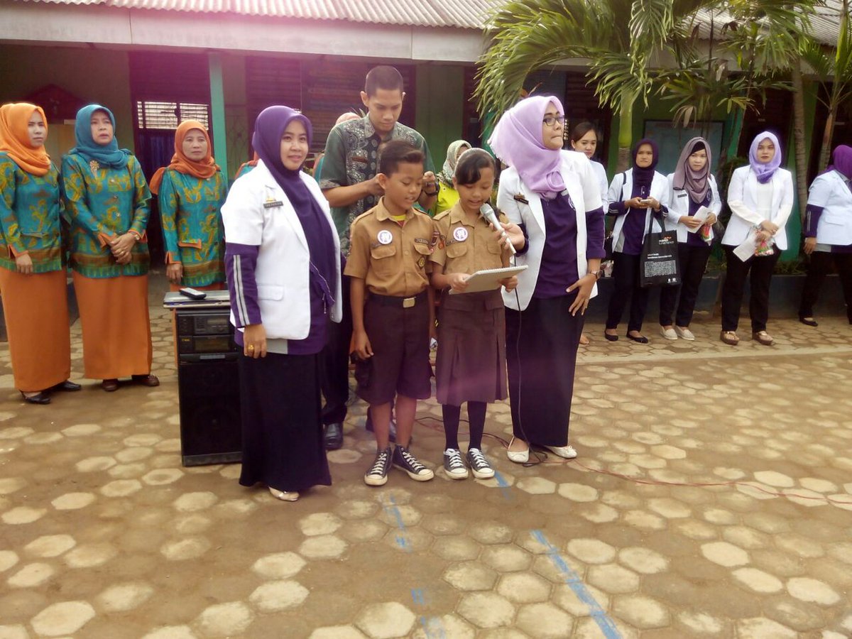 pkmbernung's tweet photo. Program sikat gigi 21 Hari oleh PDGI Cabang Tanggamus dan dilakukan serentak di seluruh indonesia dan dunia https://t.co/7xyCg5kPvy