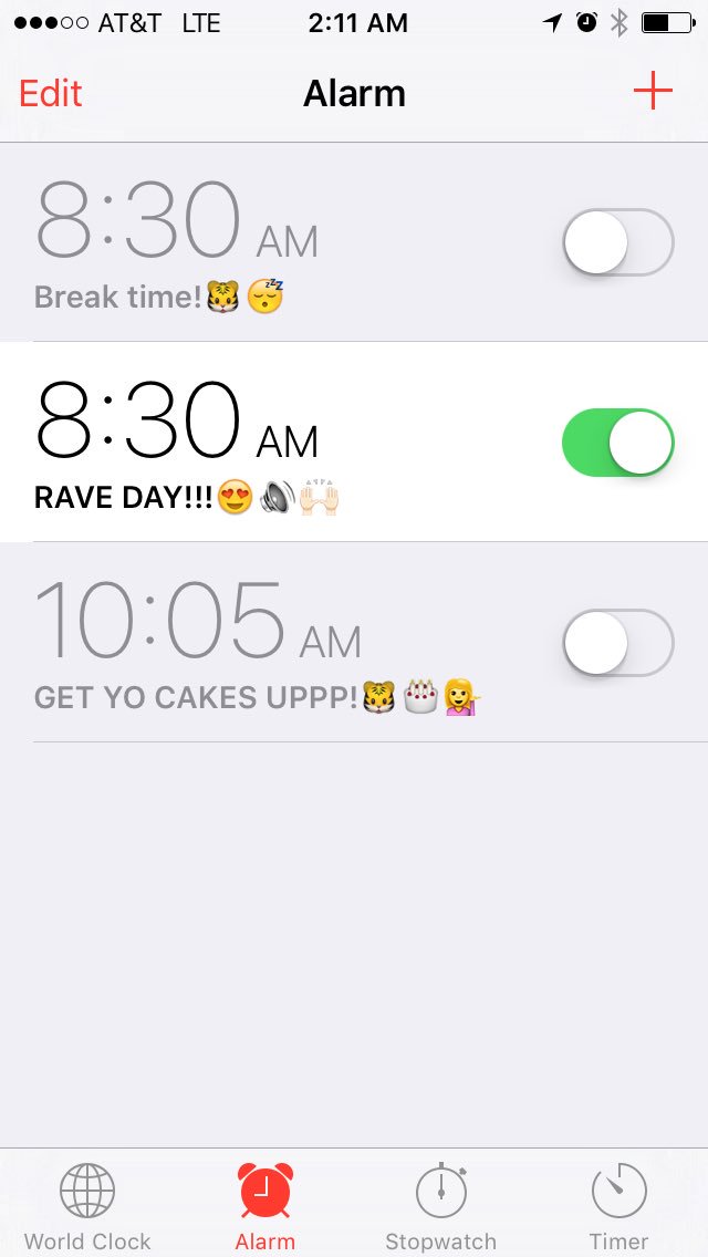 beccaalokkz's tweet photo. weekends about to be too LIT🔥 #raveday #raversary https://t.co/3TaWgZhdf6