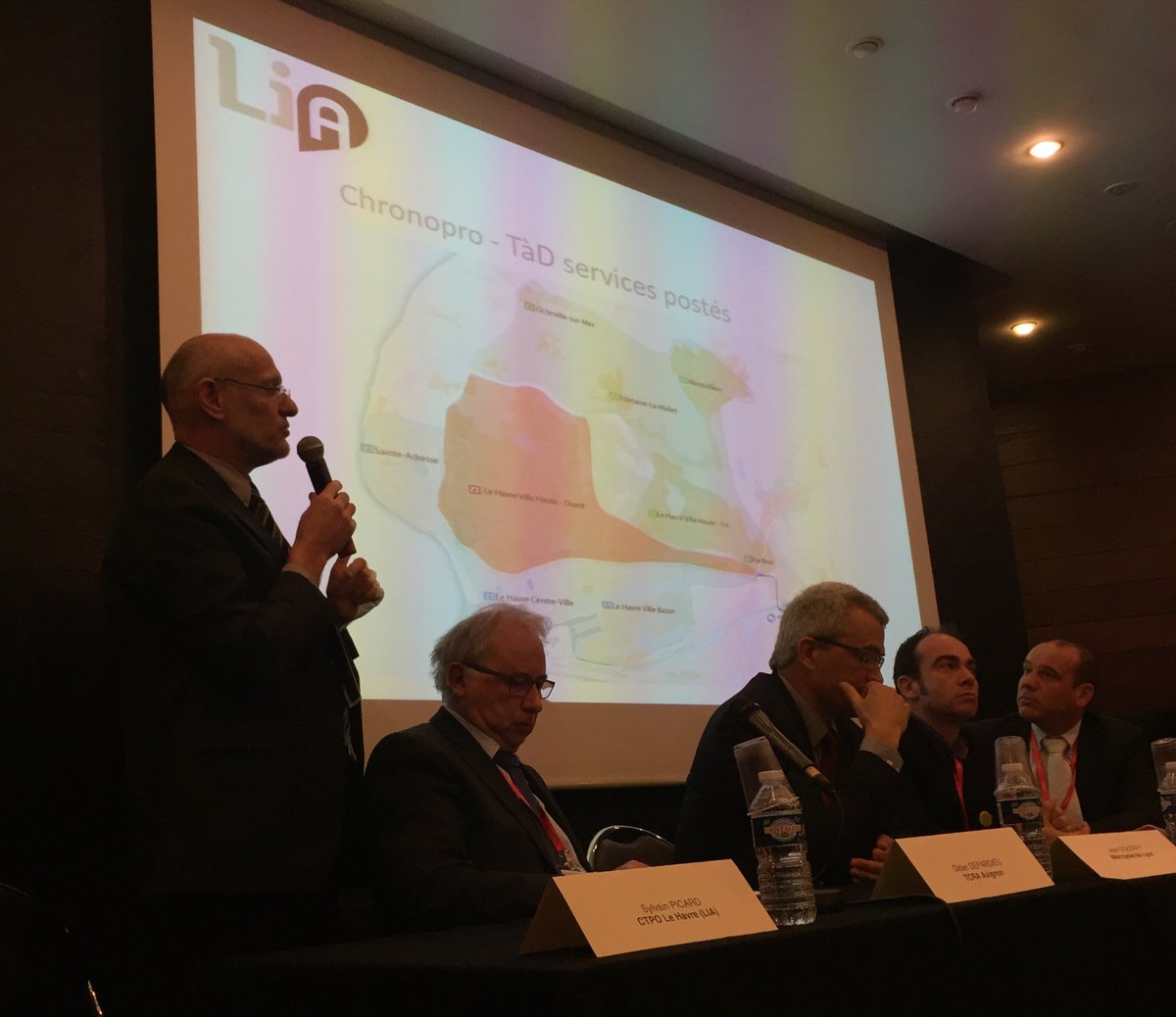 CitywayMobilite's tweet photo. #Cityway2016 Réseau LiA au Havre #ChronoPro TAD innovant flexible et adapté aux besoins locaux https://t.co/nOnRnBw8qh