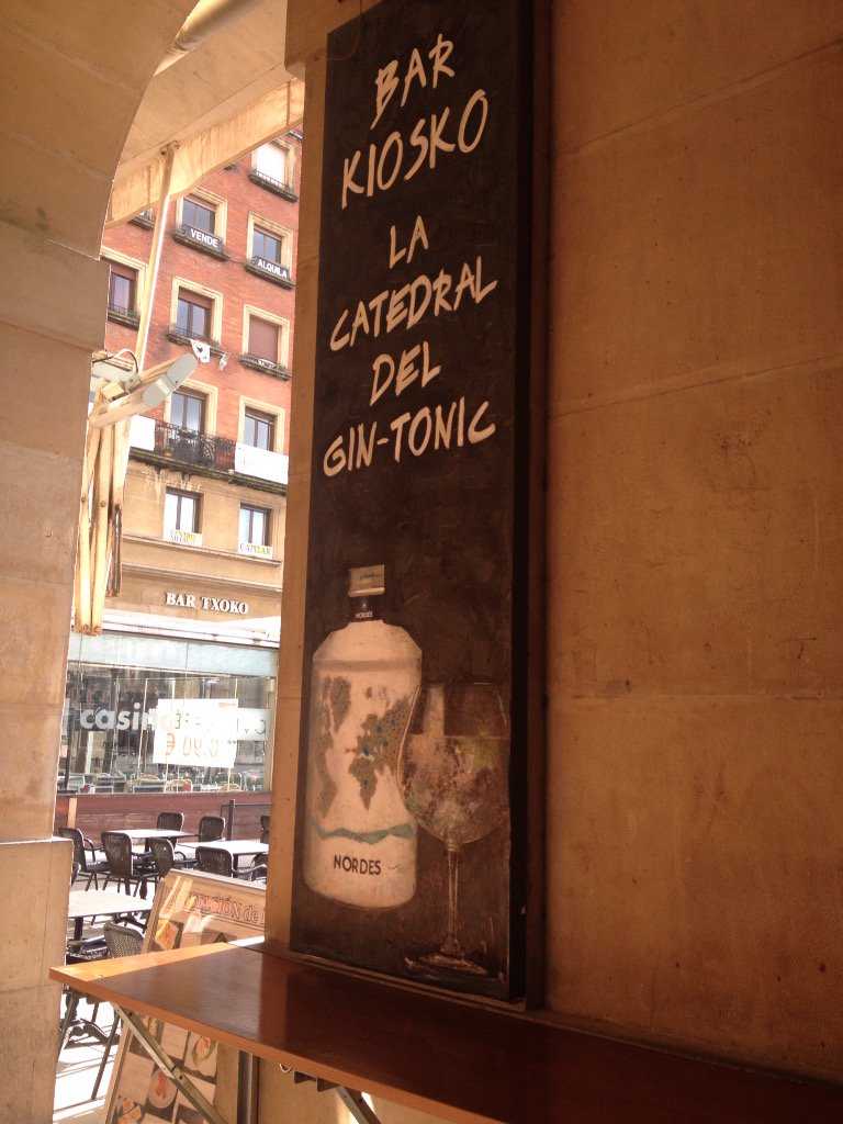 BarKiosko's tweet photo. #Pamplona #Viernes #GinTonic, todo en @BarKiosko. Te esperamos. https://t.co/BuzqVXY8HO