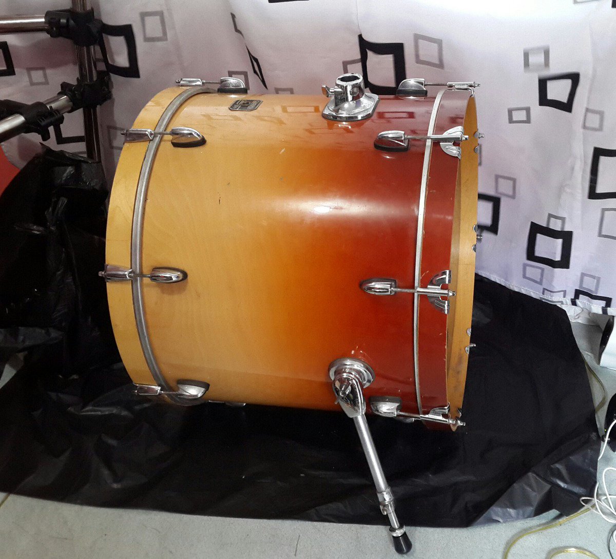 22x18 grestch birch, 10lug,wood hoop, evans eq4 Rp.1,2jt 79D50358 082113081567 <a href="/drum_market/">drummarketindonesia</a> <a href="/drumseller/">DrumSeller</a> <a href="/DrumNiaga/">Drum Niaga</a>