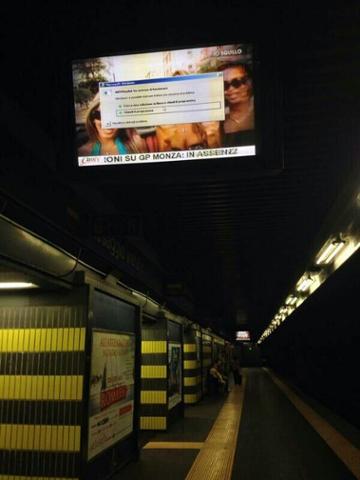 Errare è umano, perdonare è divino, la #metro è diabolica ow.ly/3znpsl
Copertina di <a href="/Filippo_Riniolo/">Filippo Riniolo</a>