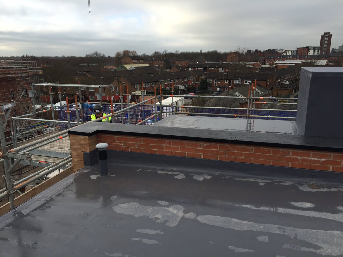 lucyStResidents's tweet photo. Roof works snagged, cleaned and completed @laneenduk @TalkTrafford @wilcowan @mellwoodltd @ https://t.co/FSvxBFEISU