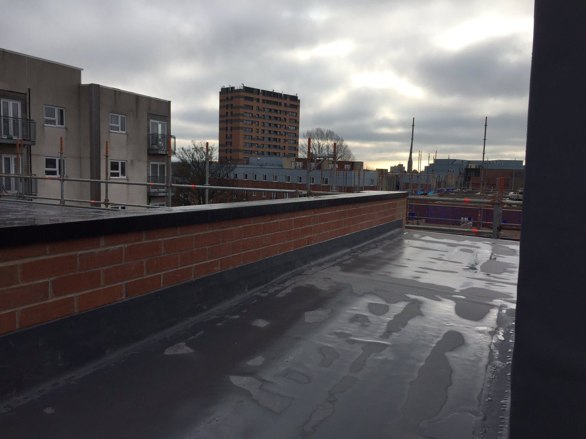 lucyStResidents's tweet photo. Roof works snagged, cleaned and completed @laneenduk @TalkTrafford @wilcowan @mellwoodltd @ https://t.co/FSvxBFEISU