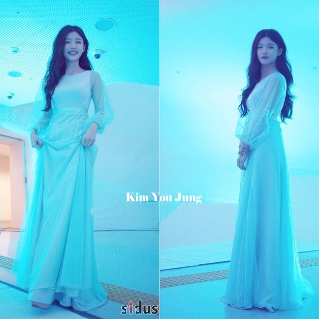 Yu2805's tweet photo. 김유정 Kim Yoo Jung at SIA 2016 😍😍 #김유정 #KimYouJung #KimYooJung #KimYooJeong #KoreanActress #SIA2016 #STYLEICONASIA https://t.co/7kGEAfqNlf