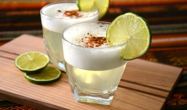 CJDesignspaper's tweet image. Fridays are for... Pisco Sours. #FridayFeeling #TGIFriday