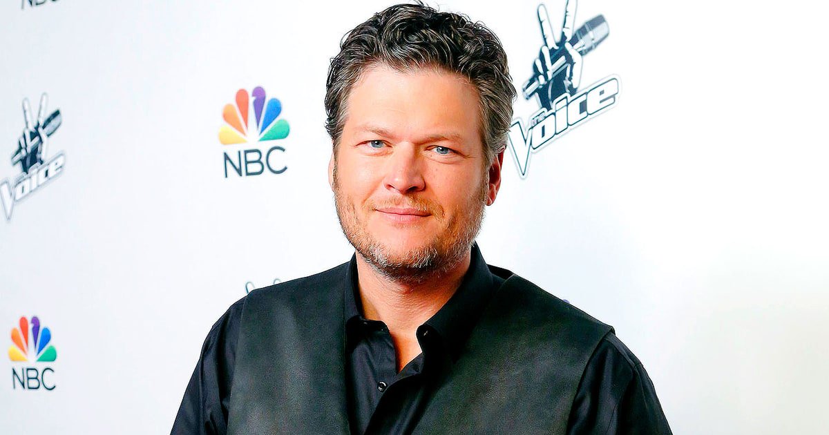usweekly's tweet photo. Blake Shelton sues mag for $2 million over false cover story. Get the details: https://t.co/eIDeOPMYvo https://t.co/VG5K41VZvd