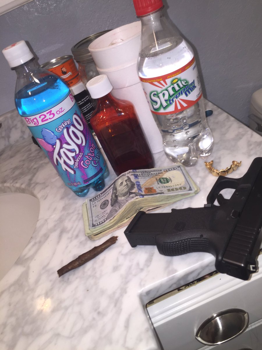 Ggmg_jefe's tweet photo. In the hood finna get muddy bfo court #mphood #ggmg https://t.co/RX0kWerFbF