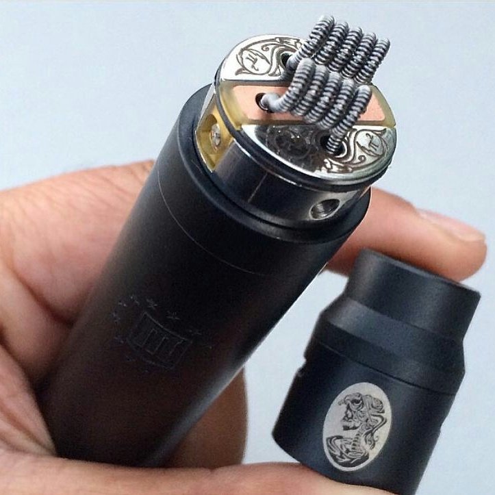 bobby_machine03's tweet photo. #vape #vapeporn #vapelife #vapecommunity #vapefam #vapestagram #vapevapedaily #vaping #instavape #vapor #subohm https://t.co/JsVJetx0J1