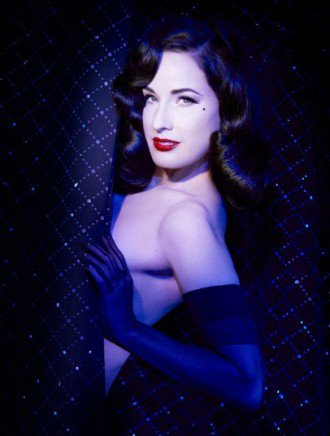 Zut alors! We went to see <a href="/DitaVonTeese/">Dita Von Teese</a> <a href="/crazyhorseparis/">CRAZY HORSE PARIS</a> Was it sensational? Find out here: bit.ly/DVTCrazy