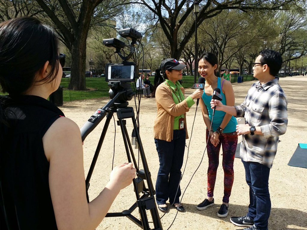 Guru yoga di AS <a href="/rinimarwini/">rini marwini</a> awalnya tekuni yoga utk relaksasi di sela kesibukan. Kini jadi rutinitas <a href="/voaindonesia/">VOA Indonesia</a>