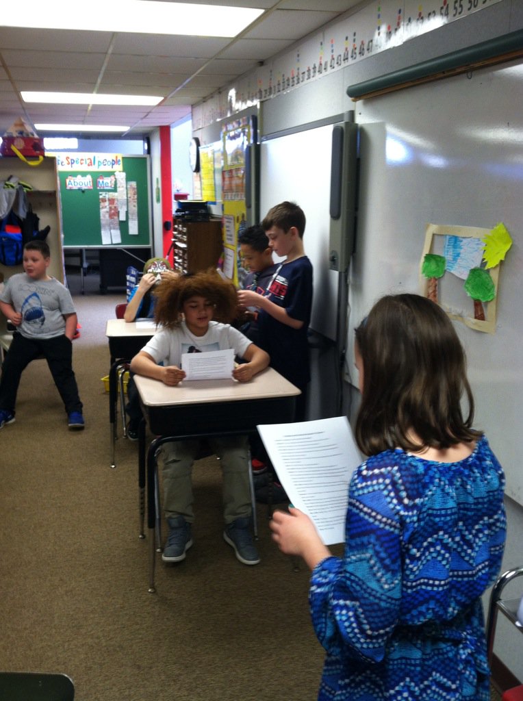 BellflowerRuff's tweet image. Learning about text structures through Readers Theater!