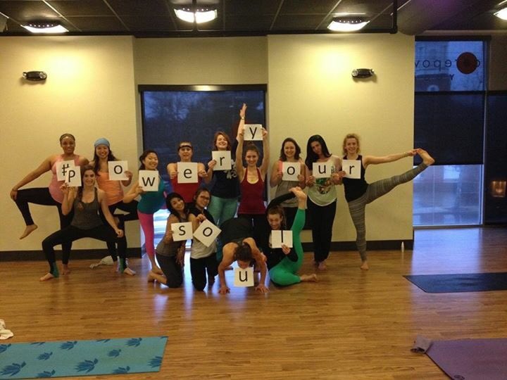 Utk jadi guru yoga di AS <a href="/rinimarwini/">rini marwini</a>  lalui training selama 200 jam untuk dapat sertifikat resmi <a href="/voaindonesia/">VOA Indonesia</a>