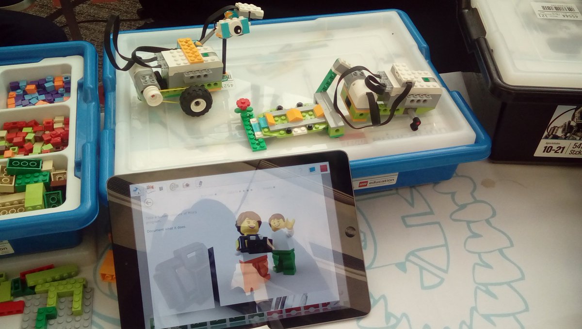 robotskool's tweet photo. #OHTC #Computing with #Robotscool & @LEGOEducationUK FREE Digtal Literacy Workshop stand 15 & 16 SIGNUP now! https://t.co/5jo7vpZ973