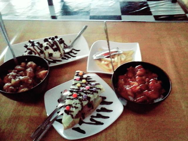 dwiyulia738's tweet photo. Jadi kapan kita makan iniagi?? https://t.co/EH9hXnCDnL