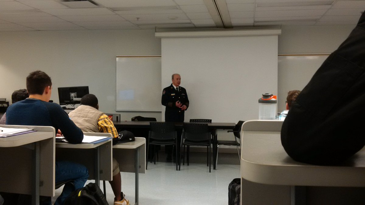 PugsleySeneca's tweet photo. Wonderful to have @Toronto_Fire Chief Jim Sales @SenecaCollege to address our Fire Protection students this morning https://t.co/7V13lHlHN0