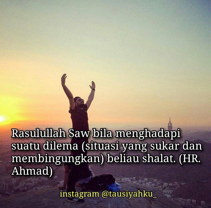 Tausiyahku's tweet photo. Alhamdulillah. Sudah adzan isya sob. Mari kita segerakan.
Silahkan di #RETWEEEEEEEEEEEET 😊 https://t.co/uFGZ2IpDlC