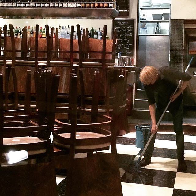 24HourProject's tweet photo. 12:01am #Wellington "the unbearable rightness of mopping" by @kai.luv as part of the #24ho… https://t.co/FEobMQmPkF https://t.co/nQCzt4yIYt