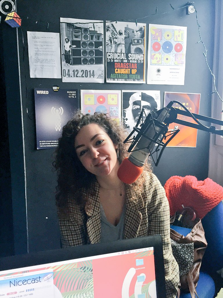 We're joined by <a href="/Vitty_Moresco/">Vittoria Moresco</a> on <a href="/wiredgold/">WIRED RADIO</a> and we're chatting everything English Society! Tune in now <a href="/wiredgold/">WIRED RADIO</a>