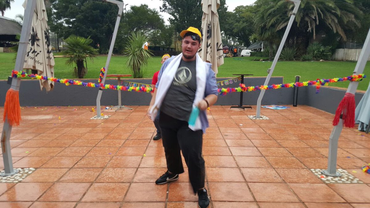 Sezzly's tweet photo. @Ciscodistemear #dcctarsusza #dcclimbo https://t.co/jY77vzEfpg