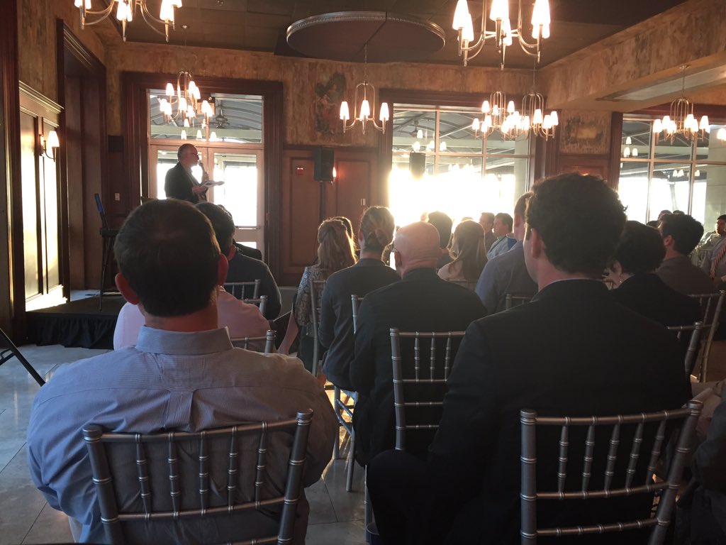 Lessons on entrepreneurship from serial restaurateur Dick Elliot @harborec studio. Packed house. #open4bizmp