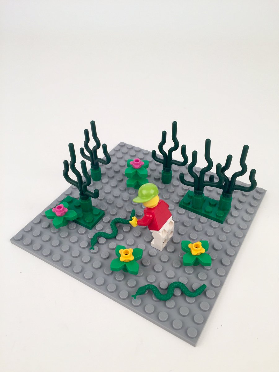 lego wishing well