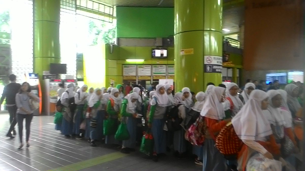 rotikeluarga's tweet photo. Liburan yg yang penuh manfaat bersama Roti Garmelia.
Semangat https://t.co/FE9VvouMAC
Anak Indonesia https://t.co/fOQ7cufTIm