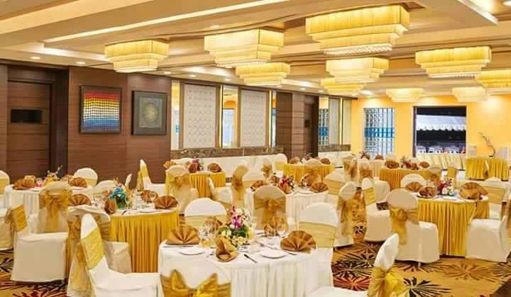 ClubEmeraldIN's tweet photo. Our lavish banquets are the perfect venue for your grand celebration. Won't you agree? https://t.co/xBihjjDRaO