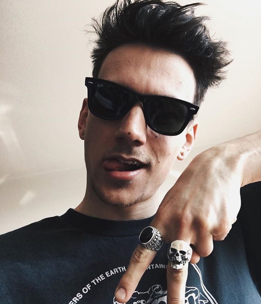 <a href="/jayhiest/">Jay Hiest</a> wearing our Plague skull and Large Navajo ring with Onyx [link in bio] ⚡️ #thegreatfrogldn #sterlingsilve…