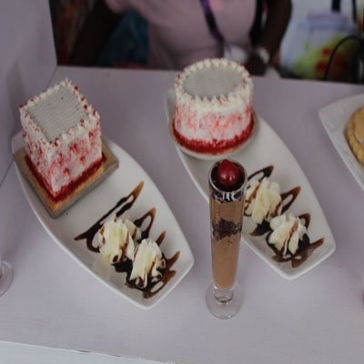 For all your sweet treats and desserts needs at events, call #Kravins today &amp; we'll give your guests a fun treat!