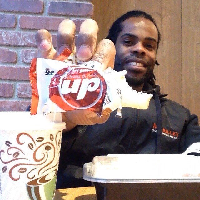 Muscleboyfit's tweet photo. @yupbrands  wishing you all a happy #bupday day. The passion of eating clean and staying fit never stops. https://t.co/6SfeGmX8r7
