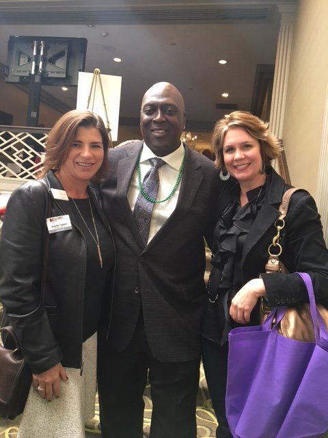 jen_flowers's tweet photo. Love the pic! @ReyInsurance &amp; @OJAnderson24 https://t.co/aOuCbhbhdq