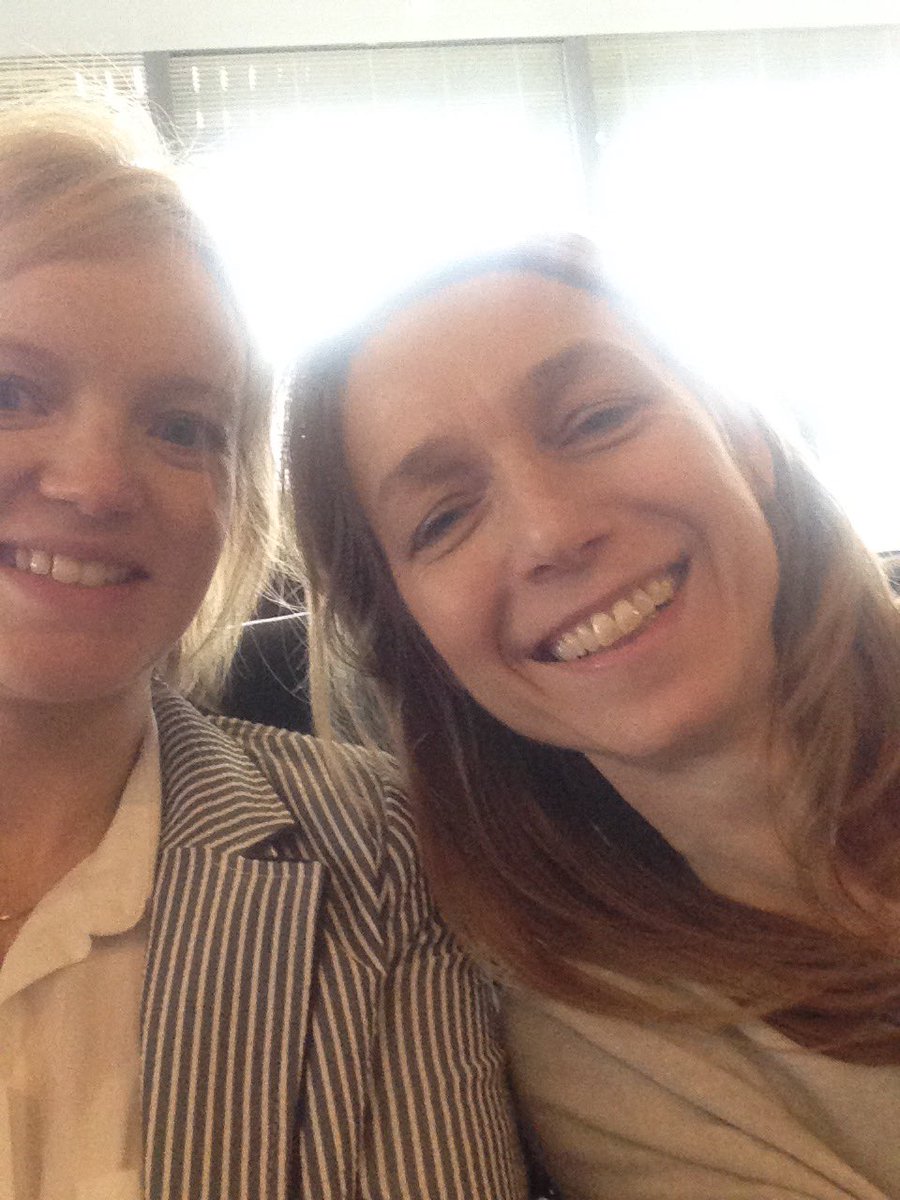 TDAzlan_JenR's tweet photo. How to remember a presentation...with a selfie! #partnermarketingforum #FridayFeeling @CiscoUKI https://t.co/Z1FY5GnZIq